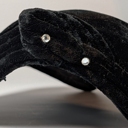Vintage Mid Century Black Velvet Fascinator Pillbox Hat Slim Toque 1950s 1960s