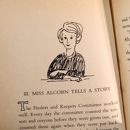 Bad Trouble in Miss Alcorn's Class by Alice Rothschild, 1967 printing softcover VG