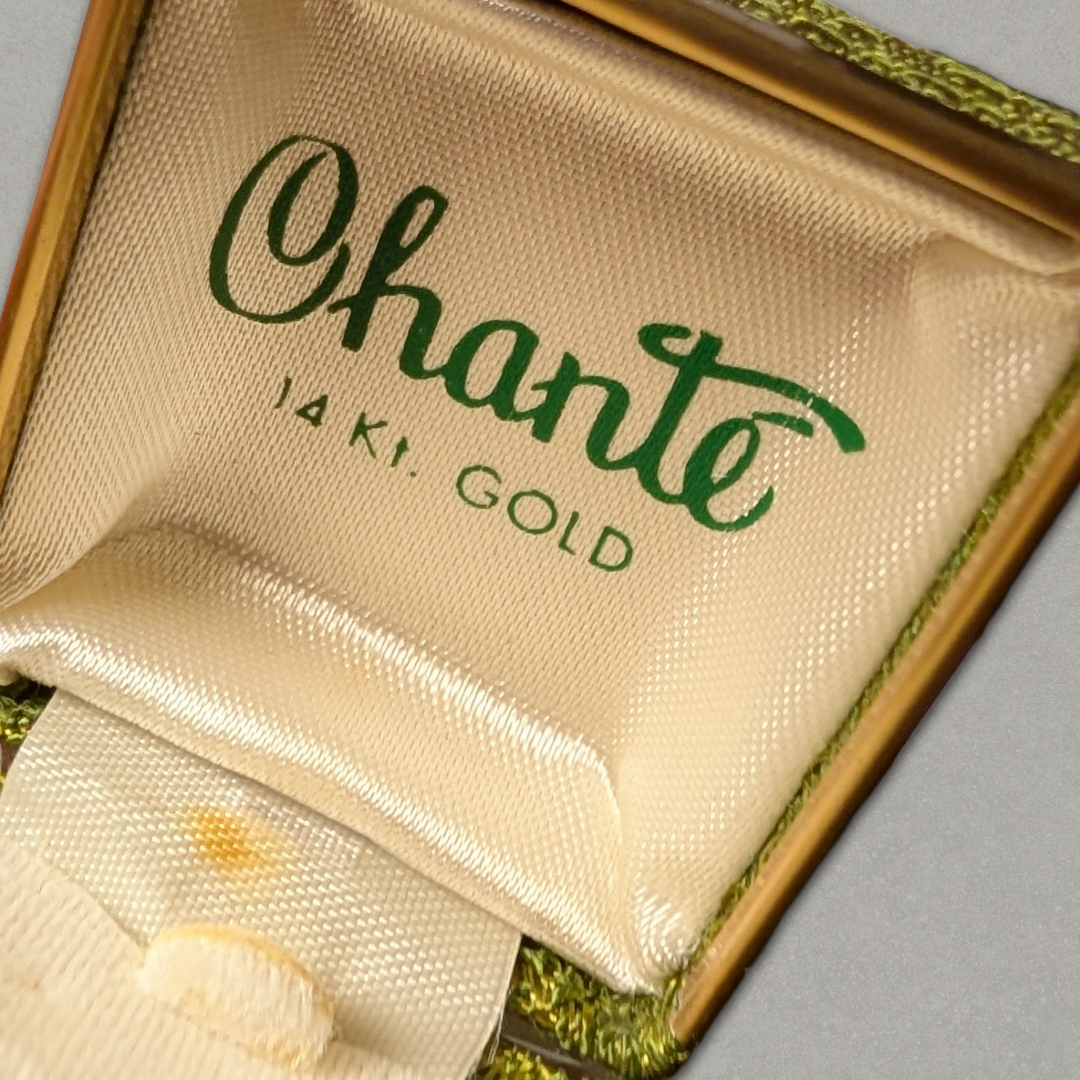 Avocado Green vintage Chanté ring box with "genuine ivory" tag inside