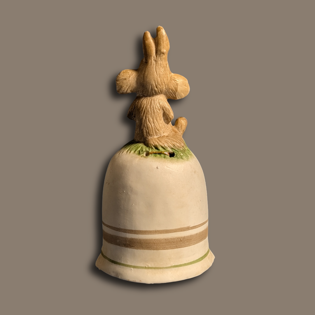 Price Products 1979 "Ugly Vintage" Licensed Looney Toons Wile E. Coyote bisque bell