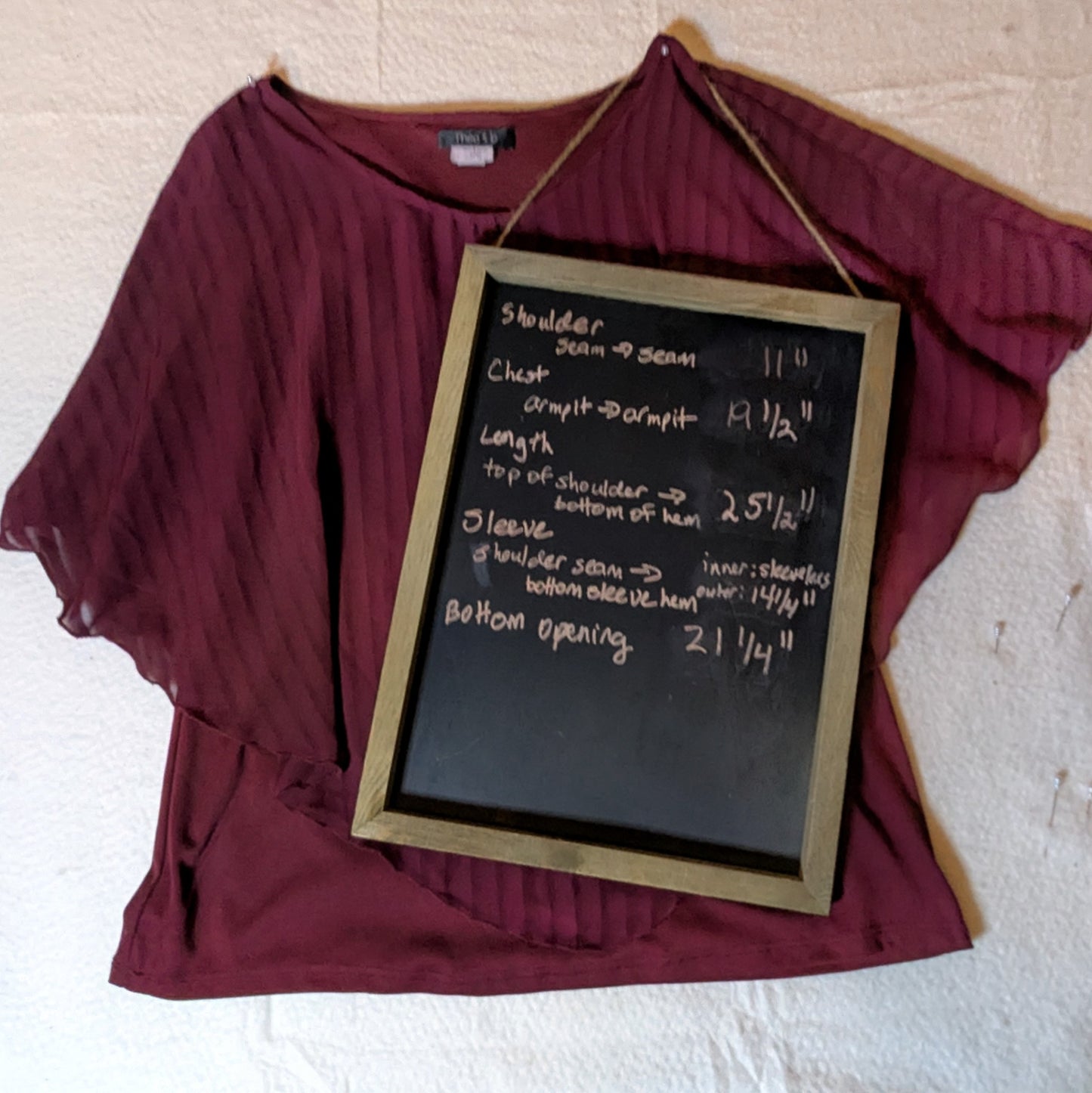 Theo & b burgundy tank with silky/swingy over layer, size XL
