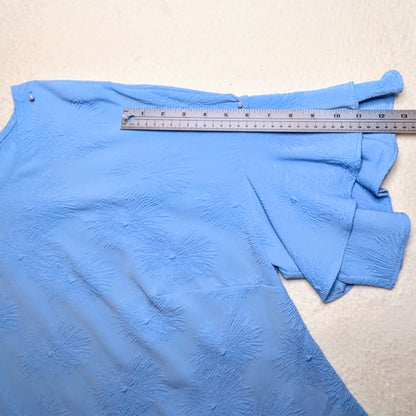 Textured Liz Claiborne cornflower blue blouse w/ 2x layer bell sleeves, size 1X