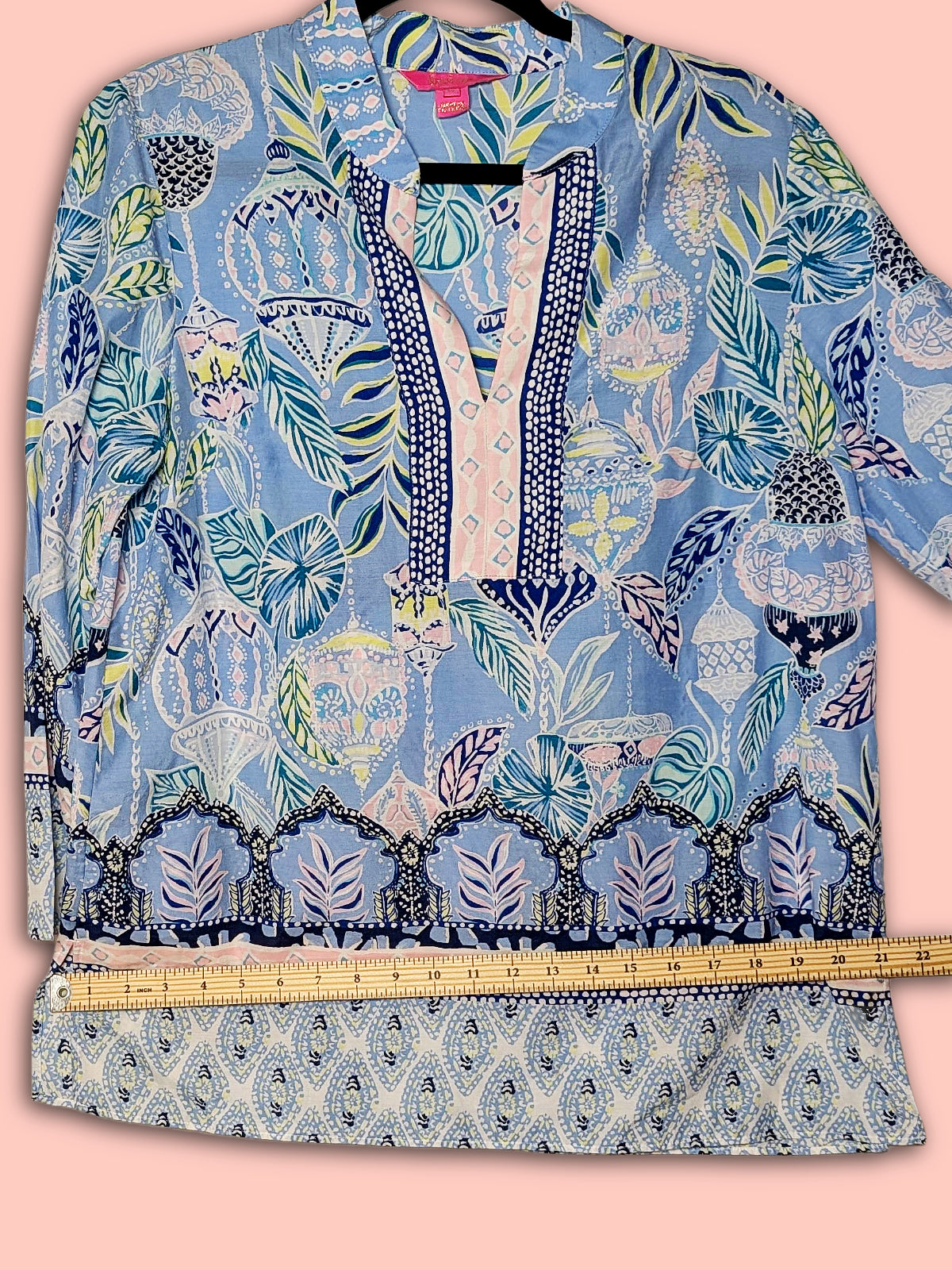 Lilly Pulitzer Marilina Tunic Top M Blue Peri Lapis Lanterns pattern