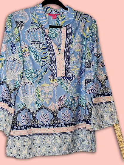 Lilly Pulitzer Marilina Tunic Top M Blue Peri Lapis Lanterns pattern