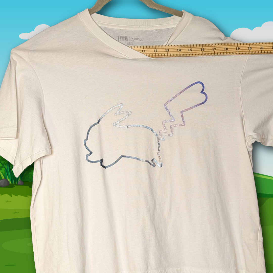 Uniqlo Pokemon Women's Size L Short Sleeve Crew Neck Graphic Tee/T-Shirt, White