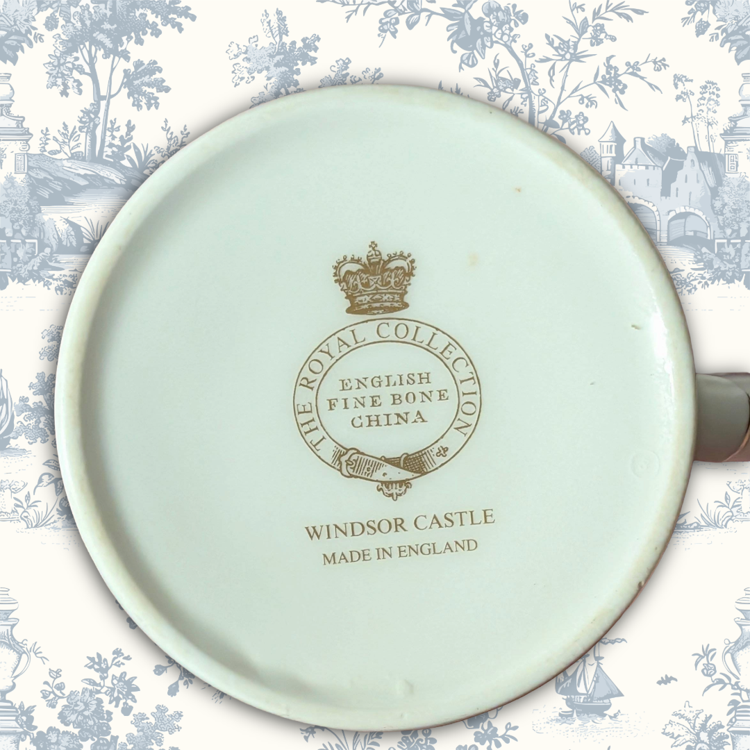 Windsor Castle Royal Collection Trust 1980s Transferware Commemorative Mug with Country Estate Scented Candle