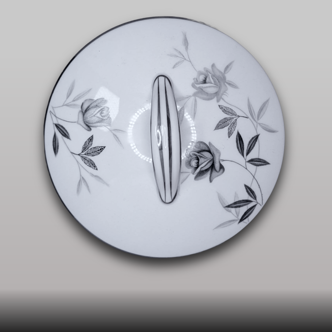 Noritake Rosamor pattern serving pieces