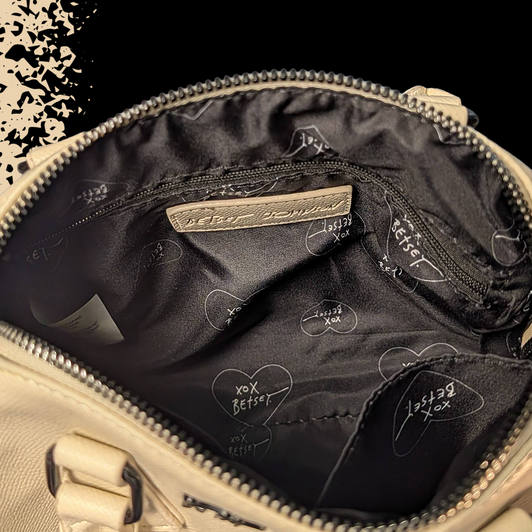 Betsey Johnson "Stone Heart" Convertible Dome Satchel in Cream/Black