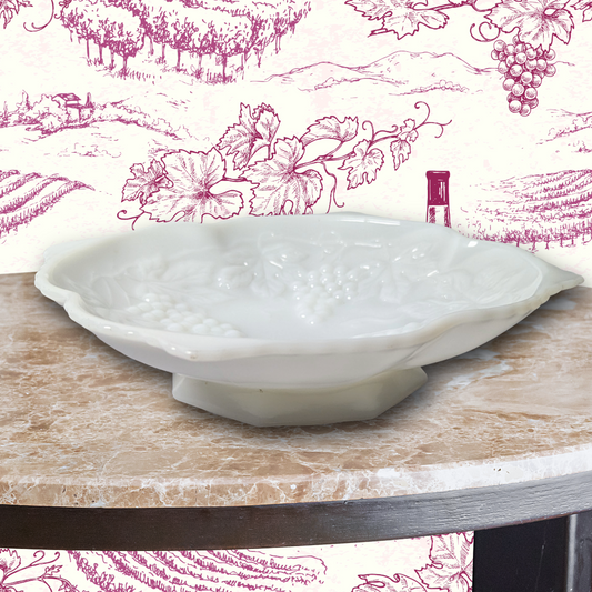 Vintage Anchor Hocking Pre-1968 White Milk Glass 'Harvest' Footed Pedestal Bowl