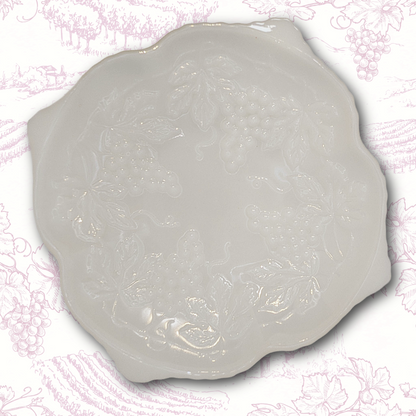 Vintage Anchor Hocking Pre-1968 White Milk Glass 'Harvest' Footed Pedestal Bowl