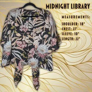 Midnight Library Size XL Floral Tie-and Button-Front Kimono Top